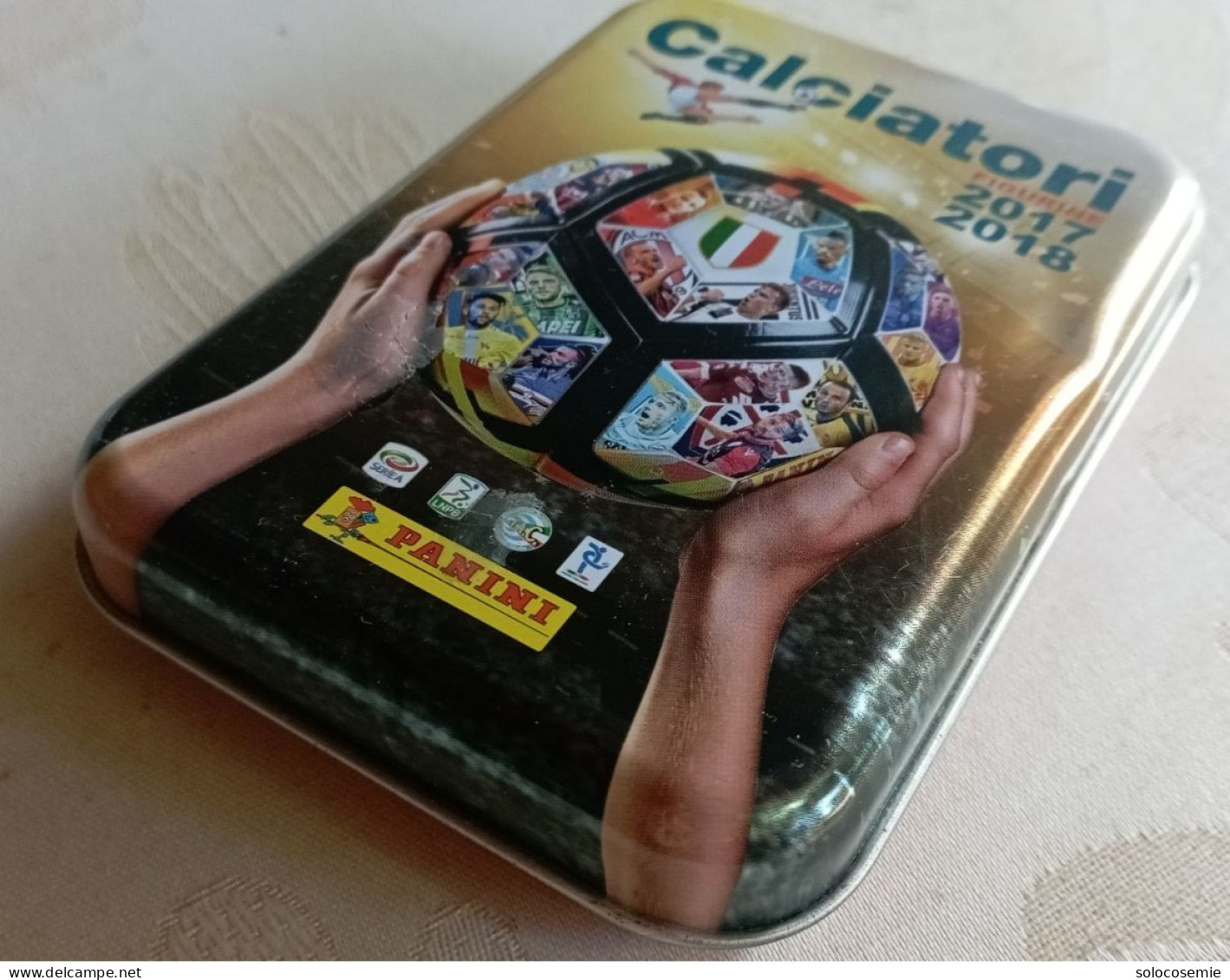 2017/18 Scatola In Metallo - Figurine Calciatori  Panini - Perfette Condizioni - Trading Cards