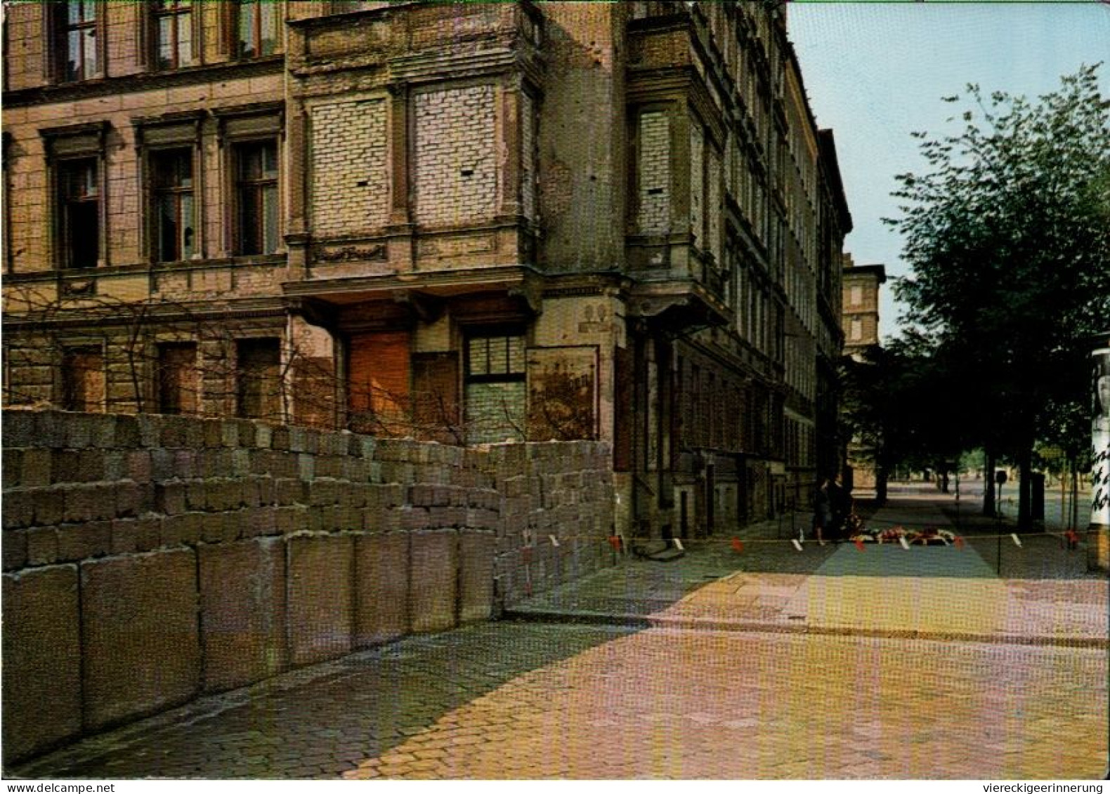 ! Ansichtskarte Aus Berlin, Bernauer Straße, Berliner Mauer - Mitte