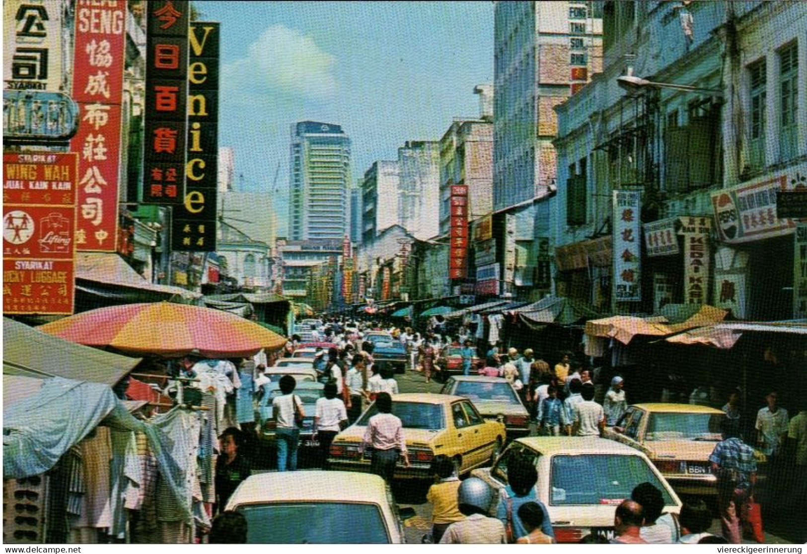 ! Modern Postcard From Malaysia, Kuala Lumpur, China Town, Petaling Street, Autos, Cars - Malesia