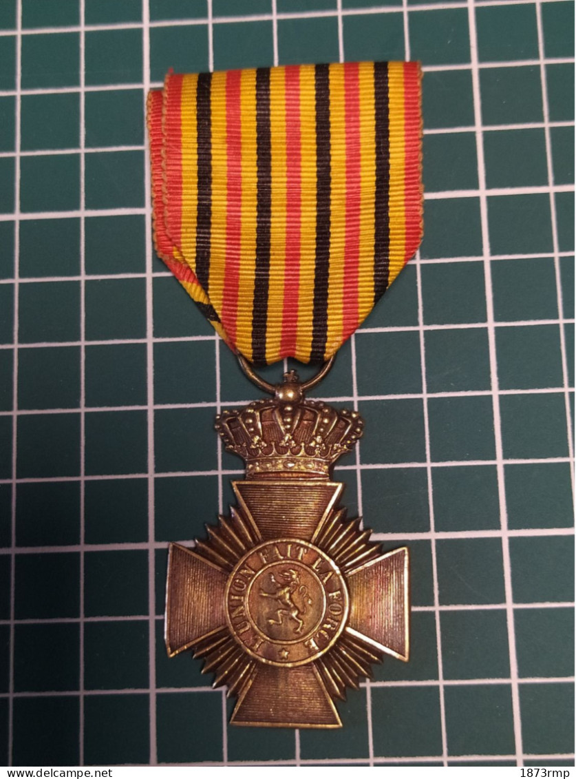 MEDAILLE DECORATION MILITAIRE DE 1ERE CLASSE POUR ANCIENNETE, BELGIQUE - Belgium