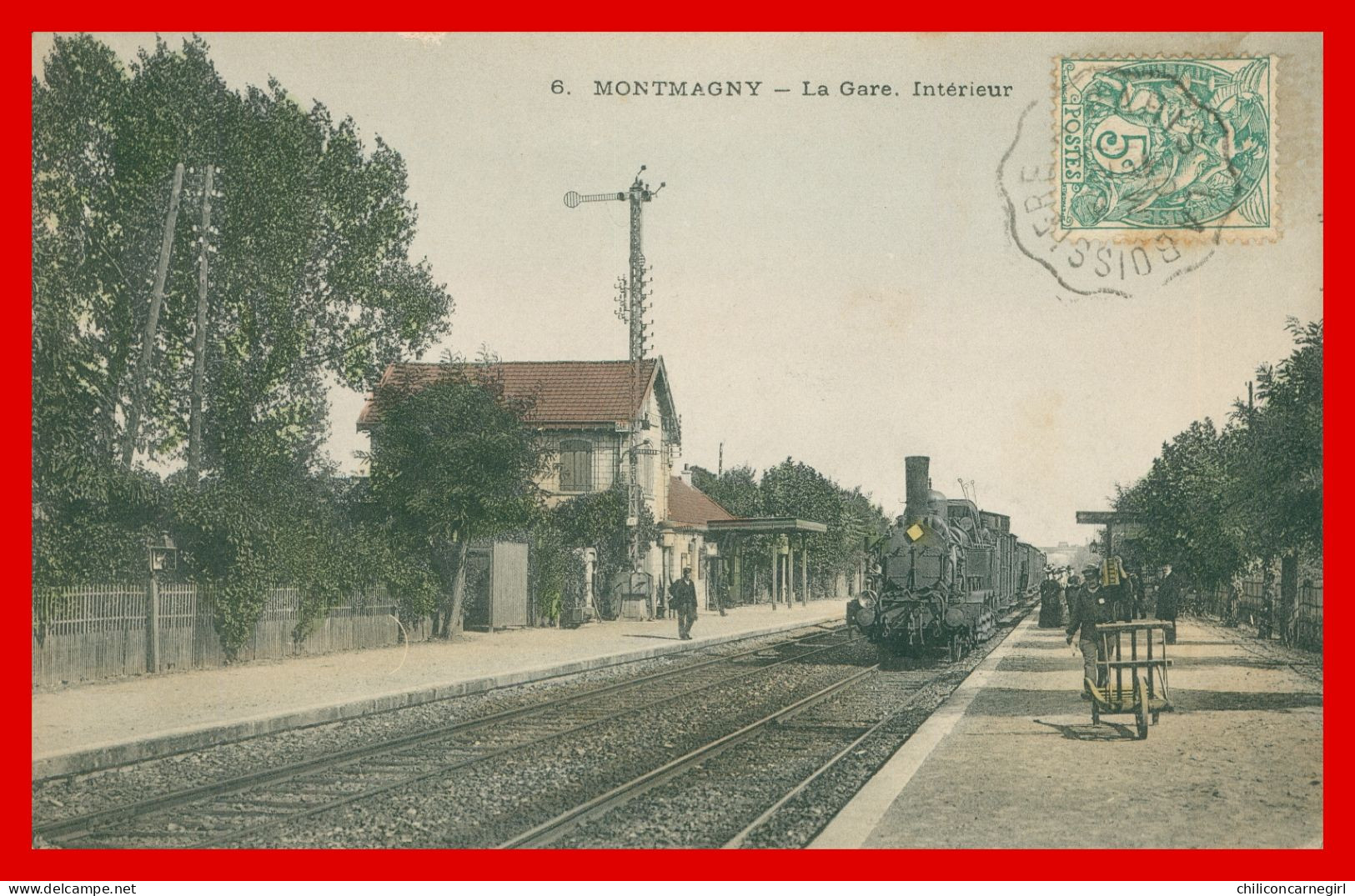 * MONTMAGNY - Gare Intérieur - Arrivée Du TRAIN - Animée - Colorisée - 6 - Convoyeur LA BOISSIERE A PARIS 1907 - Montmagny