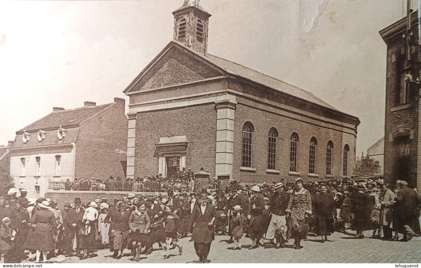 PATURAGES - Temple Protestant - Sortie Du Culte En 1935 - Colfontaine