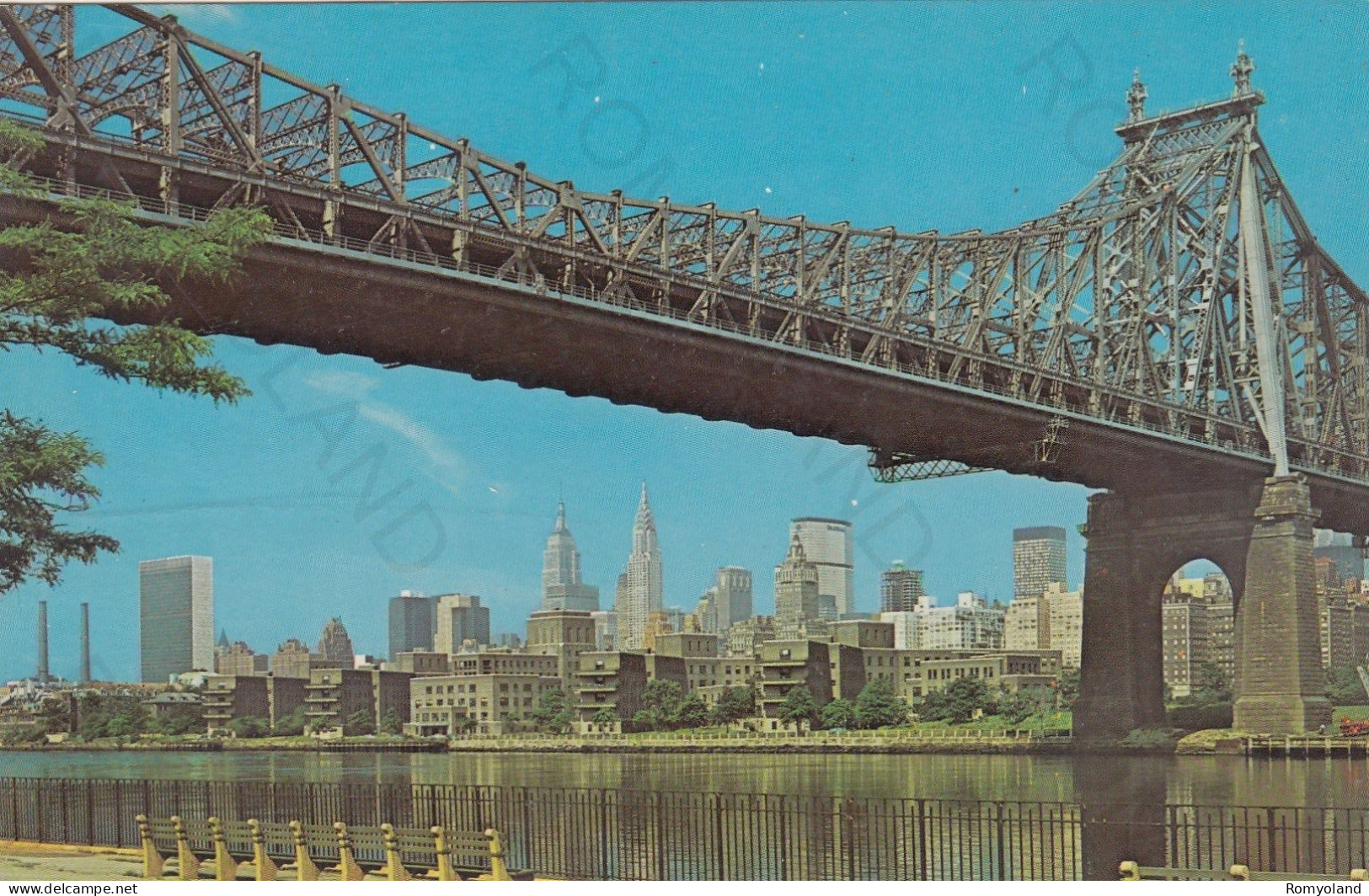 CARTOLINA  NEW YORK CITY,NEW YORK,STATI UNITI-QUEENSBORD BRIDGE-NON VIAGGIATA - Bruggen En Tunnels