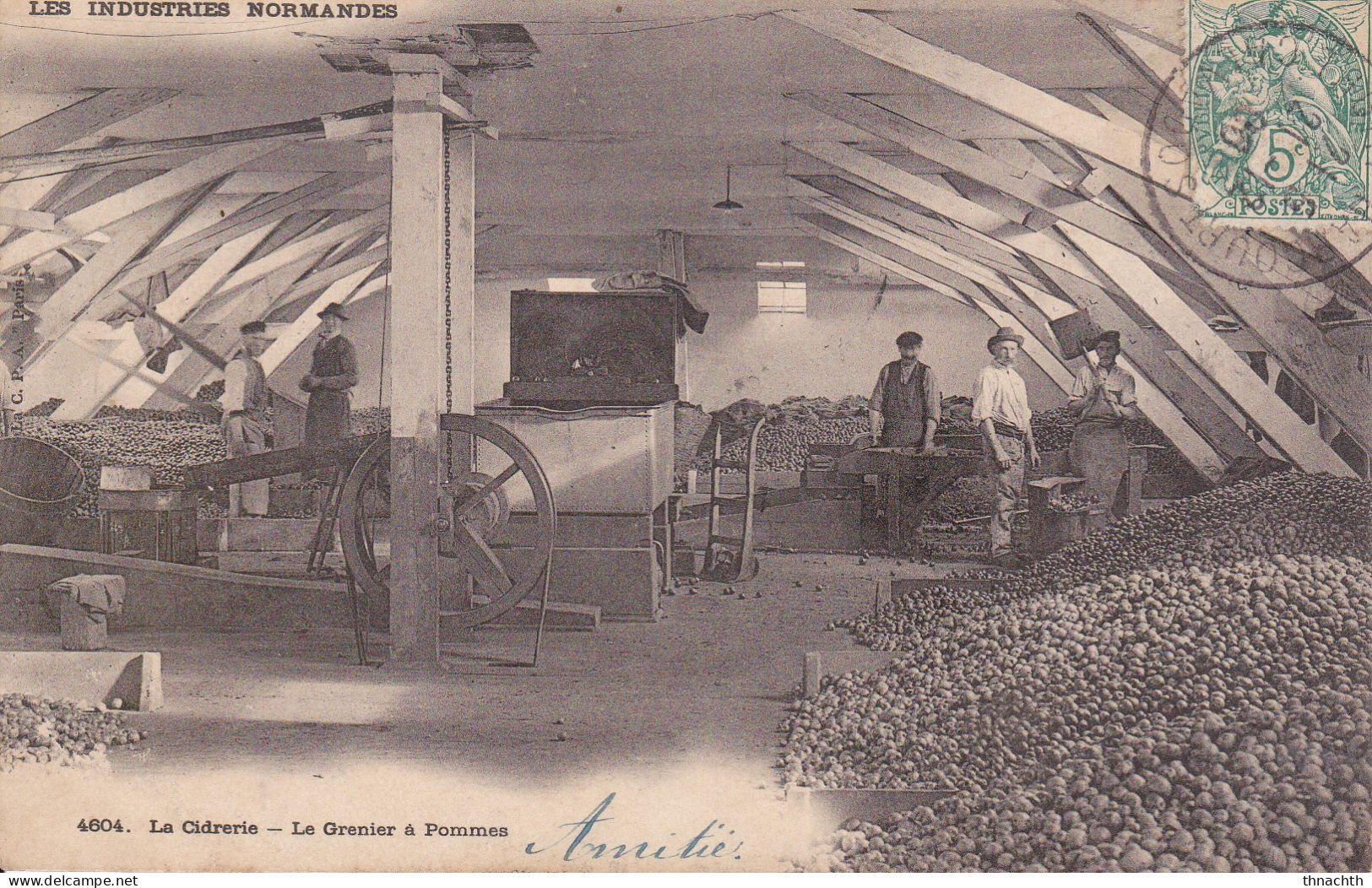 1906 NORMANDIE : La CIDRERIE Et Le GRENIER à POMMES Animée - Basse-Normandie