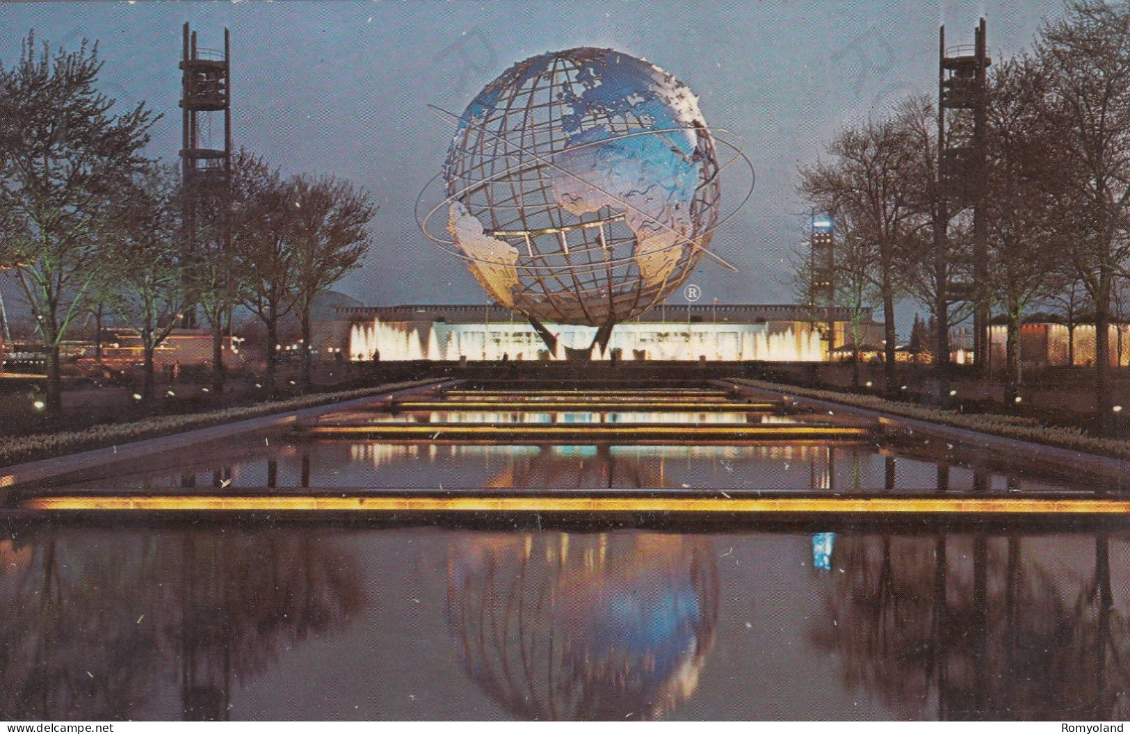 CARTOLINA  NEW YORK CITY,STATI UNITI-UNISPHERE-NIGHT SCENE-NEW YORK WORLD'S FAIR 1964-1965-NON VIAGGIATA - Exposiciones