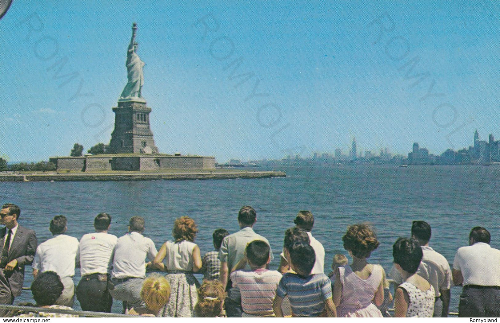 CARTOLINA  NEW YORK CITY,NEW YORK,STATI UNITI-THE STATUE OF LIBERTY-NON VIAGGIATA - Estatua De La Libertad