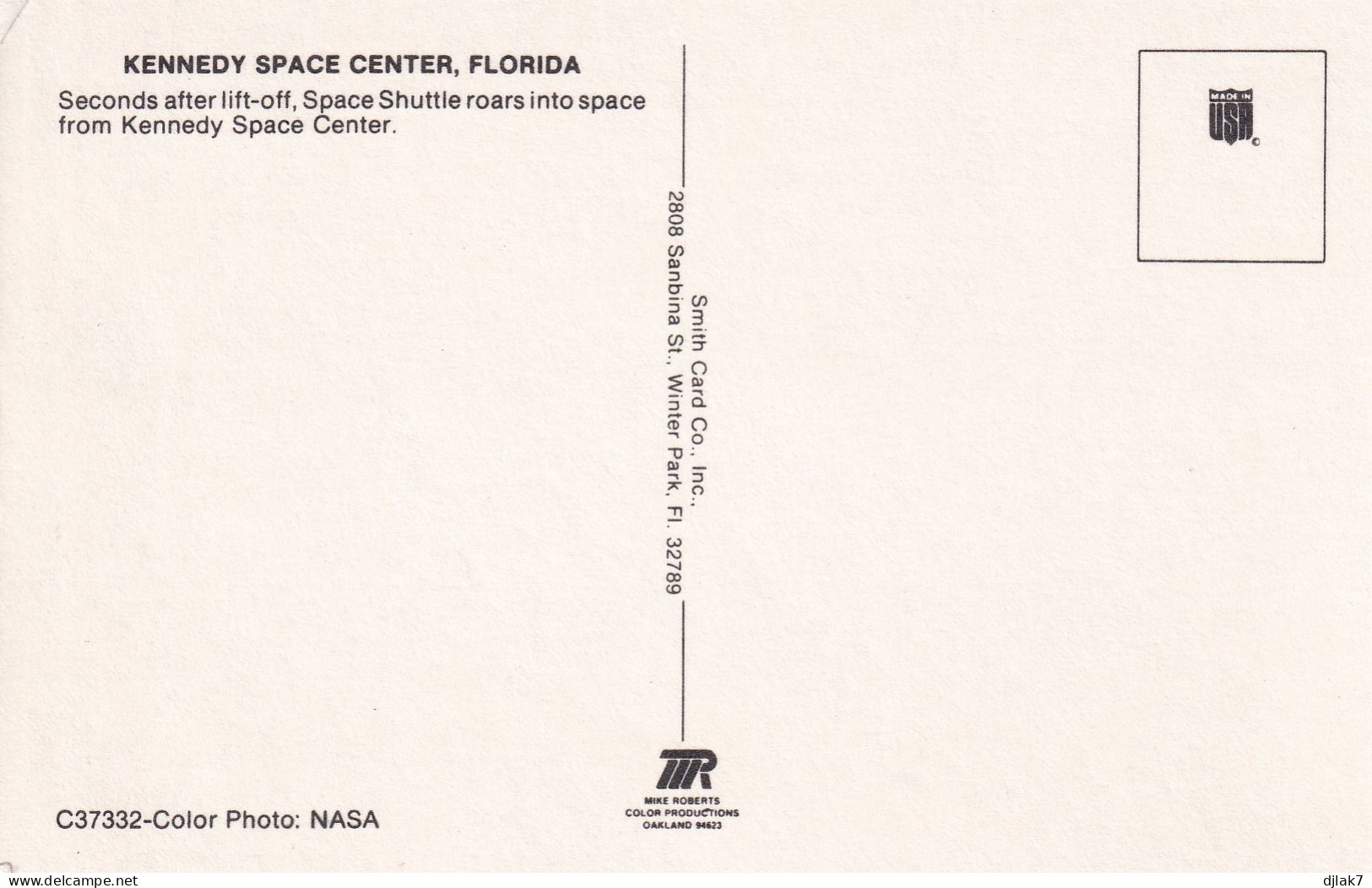 Centre Spatial Kennedy En Floride Quelques Secondes Après Le Décollage La Navette Spatiale S'envole Dans L'Espace - Espace