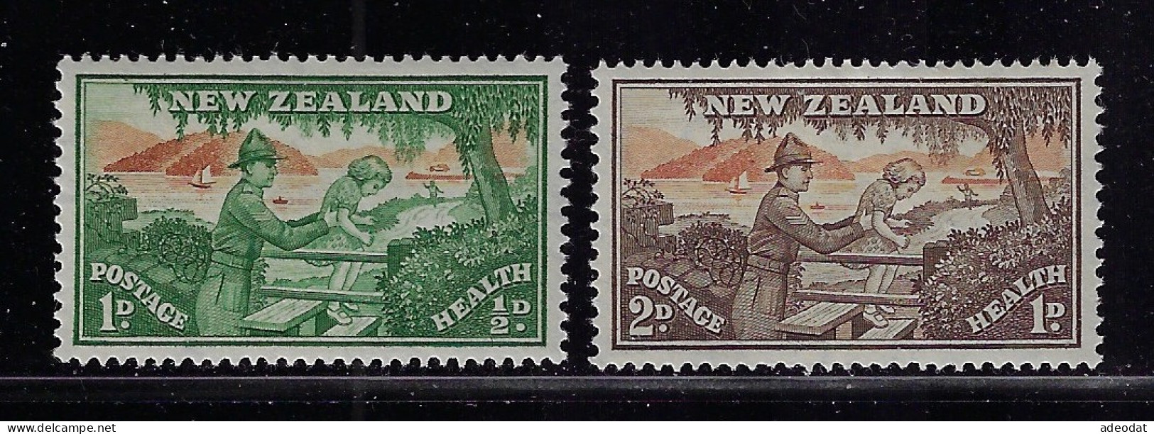 NEW ZEALAND 1946 SOLDIER HELPING CHILD  SCOTT #B28,B29  MNH - Neufs