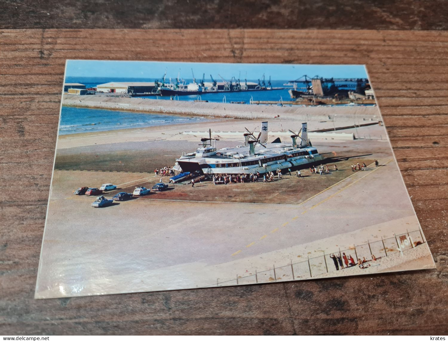 Postcard - Ship, Hovercrafts     (V 37695) - Aéroglisseurs