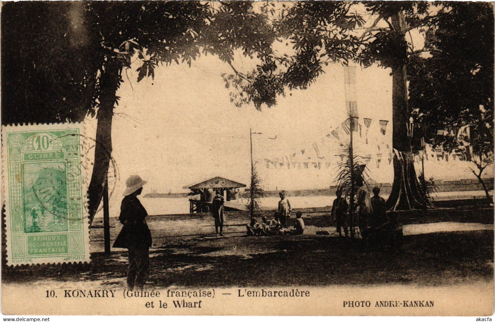 PC FRENCH GUINEA GUINÉE KONAKRY EMBARCADERE ET LE WHARF (a49778) - Guinée Française