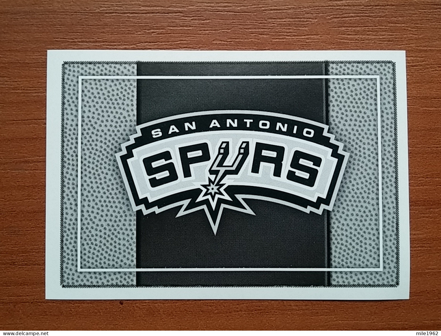 ST 42 - NBA Basketball 2016-2017, Sticker, Autocollant, PANINI, No 243 Team Logo San Antonio Spurs - Libros