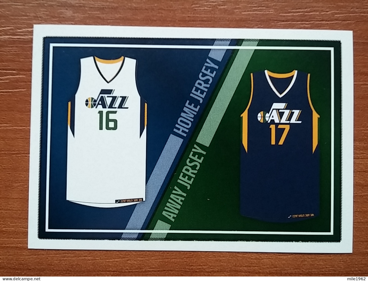 ST 42 - NBA Basketball 2016-2017, Sticker, Autocollant, PANINI, No 304 Home/Away Jerseys Utah Jazz - Books