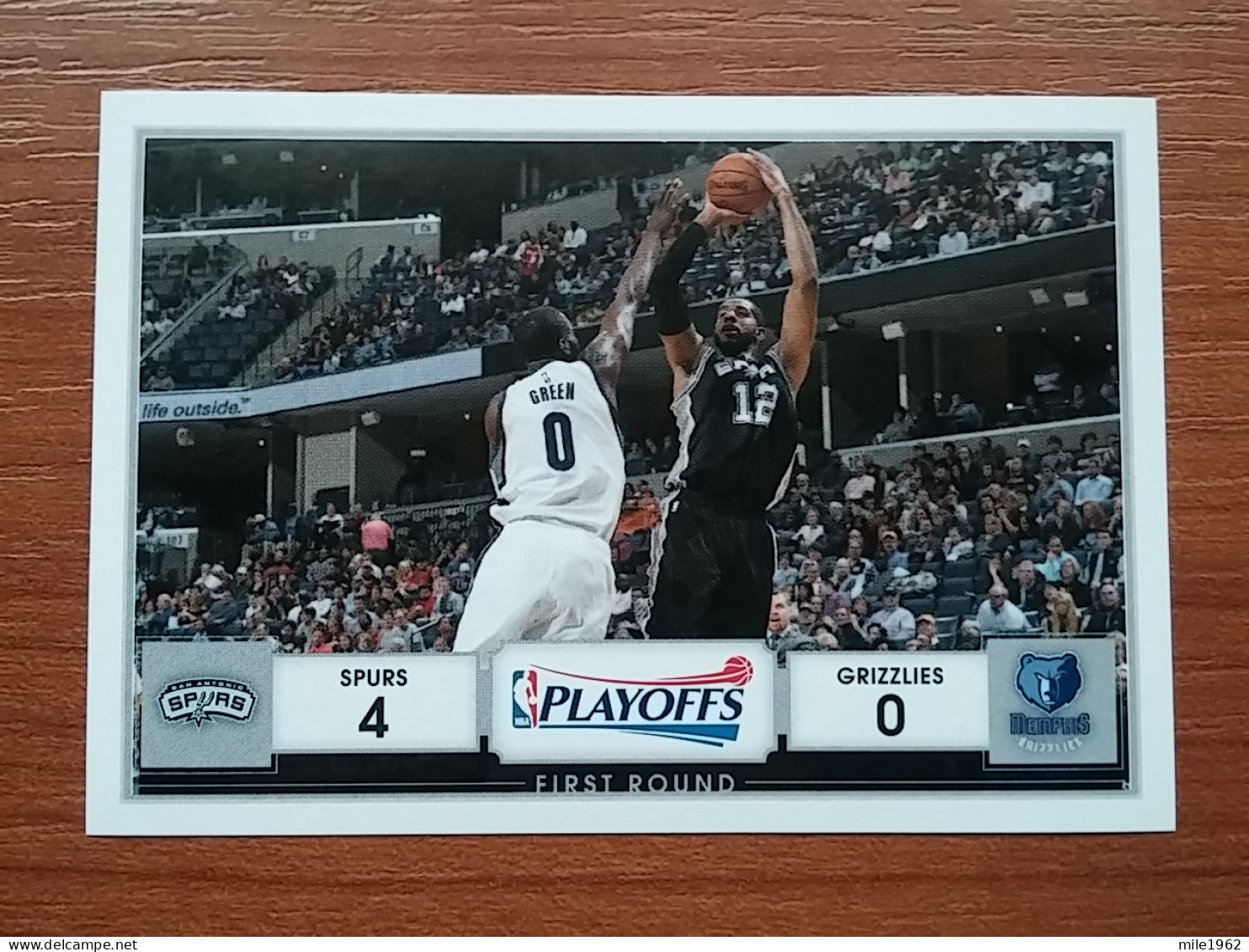 ST 43 - NBA Basketball 2016-2017, Sticker, Autocollant, PANINI, No 401 Spurs Vs. Grizzlies - Libri