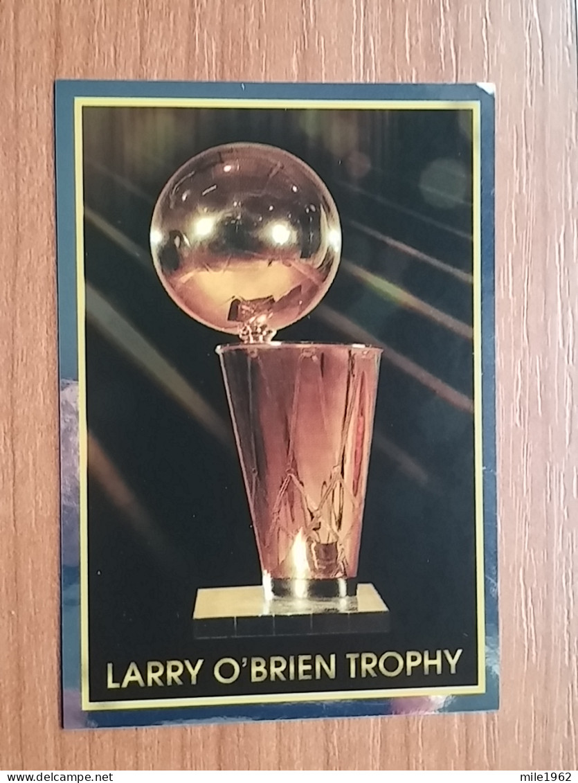 ST 44 - NBA Basketball 2016-2017, Sticker, Autocollant, PANINI, No 421 Larry O'Brien Trophy - Livres