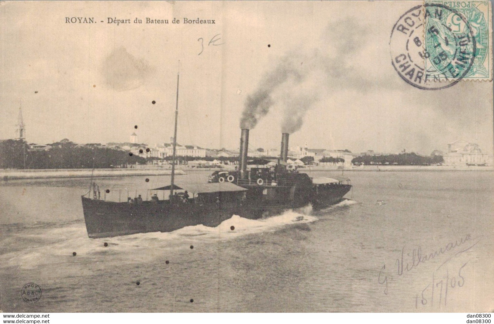 17 ROYAN DEPART DU BATEAU DE BORDEAUX - Ferries