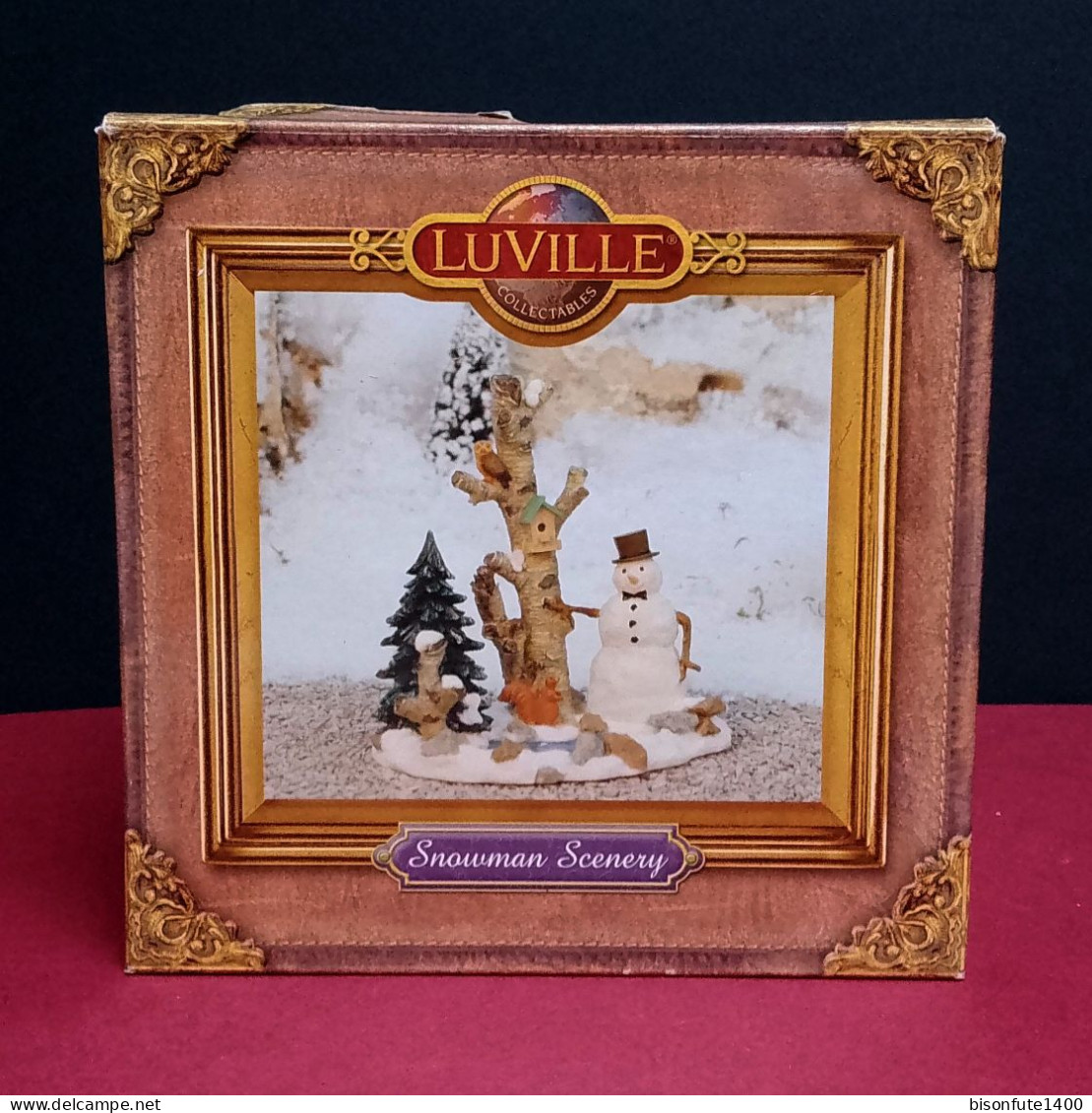 Collection LUVILLE : Sujet de décoration pour créer un décor de Noël au pied du sapin ( Voir photos et descriptif )