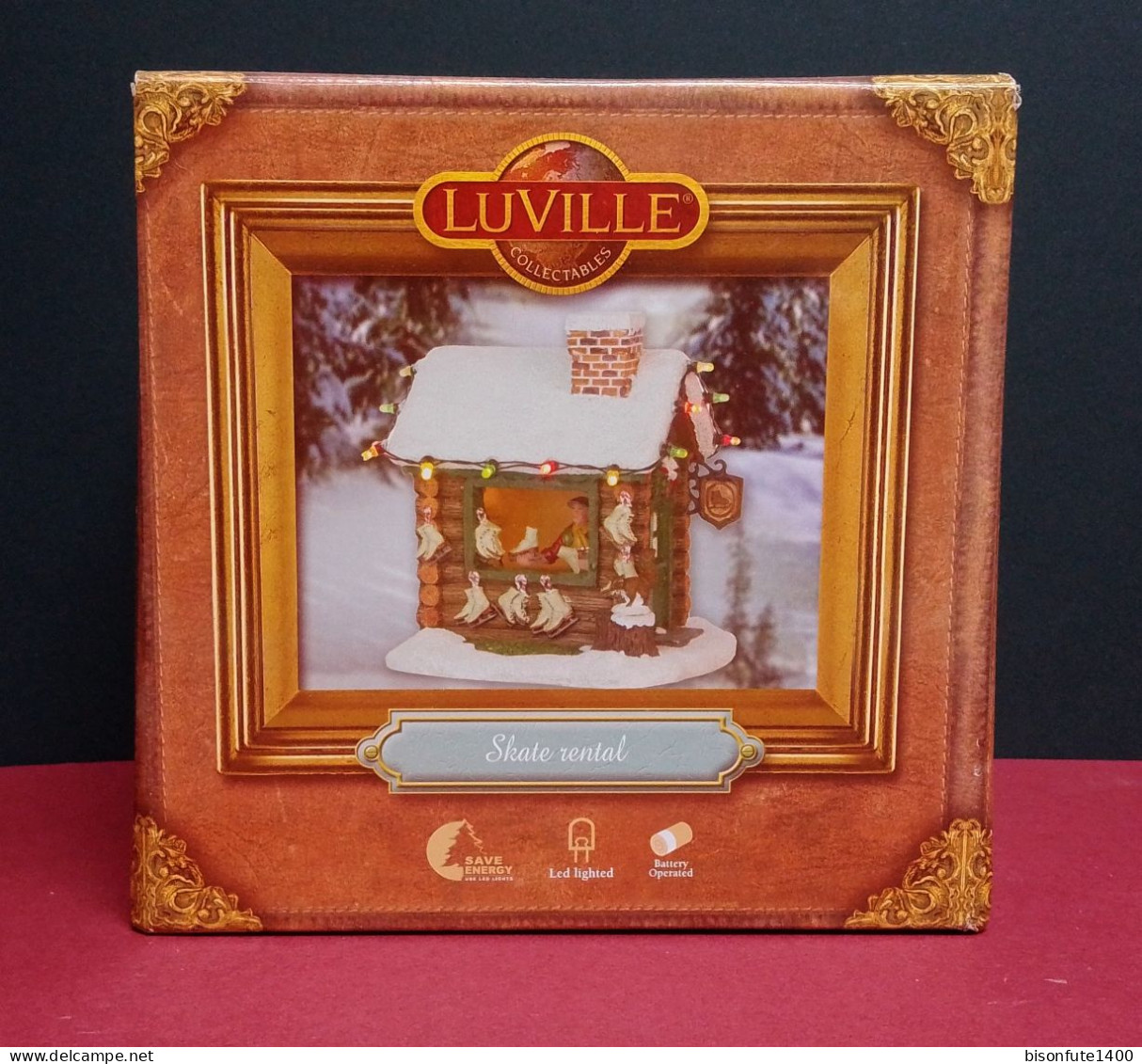 Collection LUVILLE : Sujet de décoration pour créer un décor de Noël au pied du sapin ( Voir photos et descriptif )