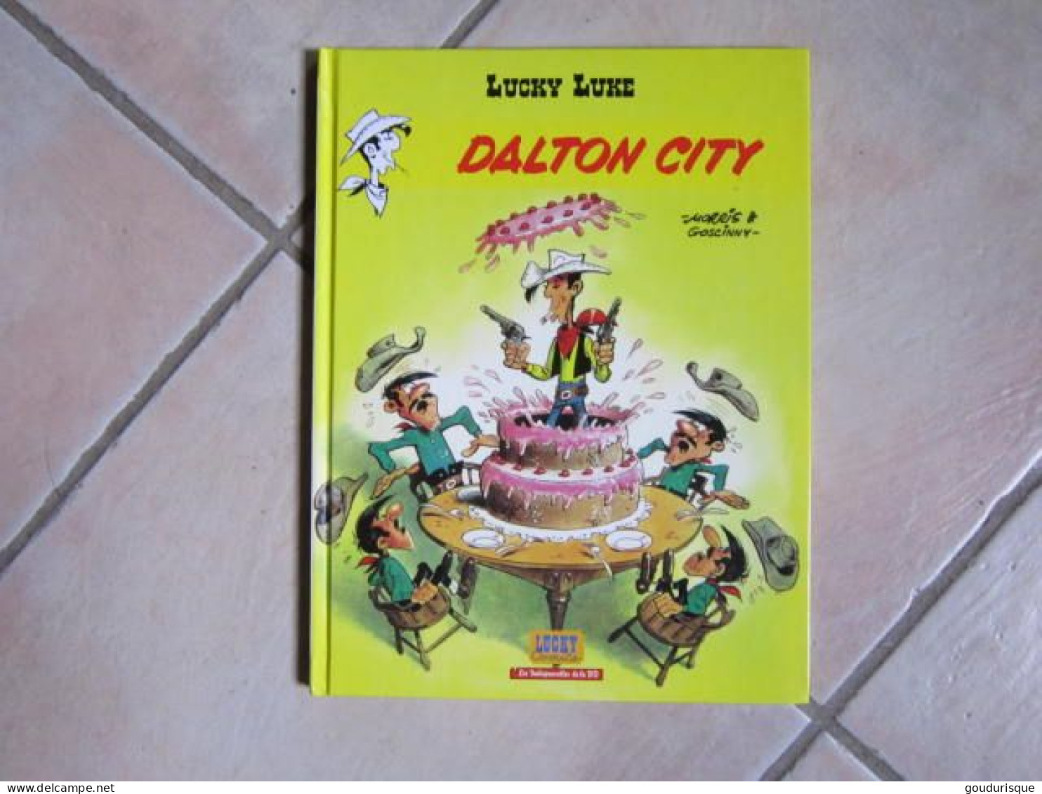 LUCKY LUKE   DALTON CITY ALBUM CARTONNE   MORRIS - Lucky Luke