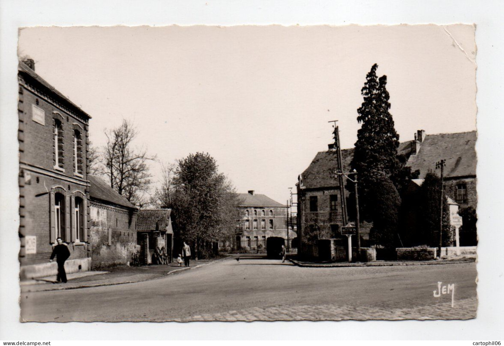 - CPSM BAVAY (59) - La Porte De Mons - Editions MERCIER N° 17 - - Bavay