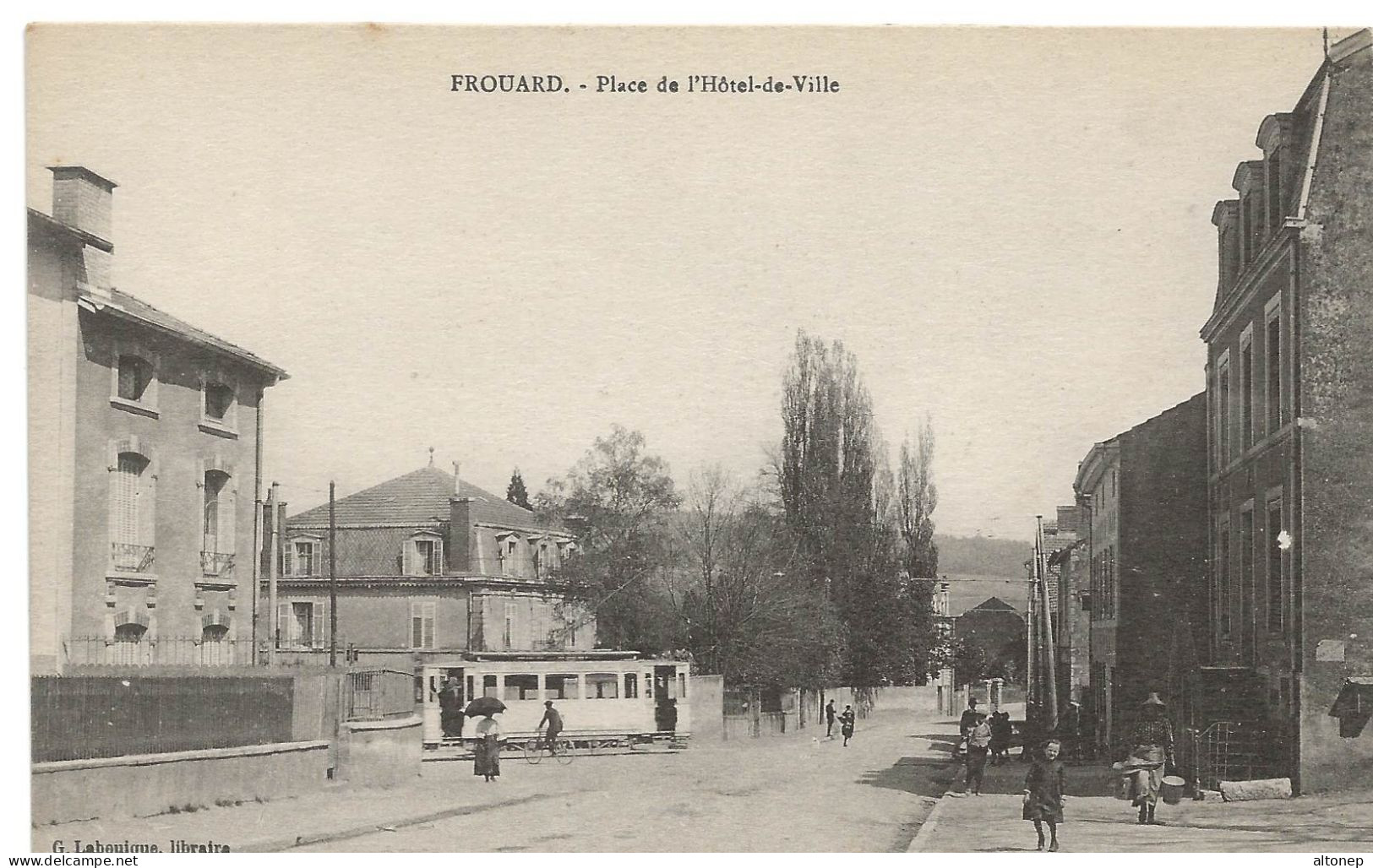 Frouard : Place De L'Hôtel De Ville (Editeur G. Labouique) - Frouard