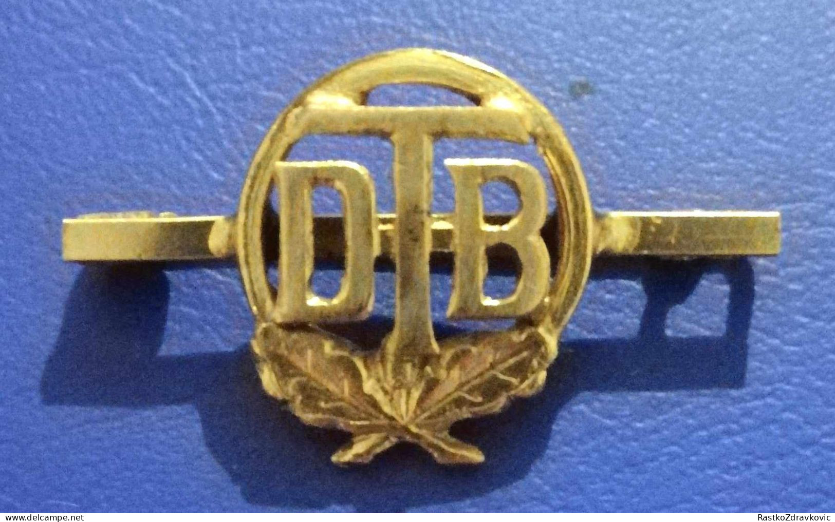 GERMANY+DEUTCHLAND+DTB-DEUTSCHER TURNERBUND+AWARD BADGE+GOLD COLLOR+RARE+VINTAGE+BADGE - Gymnastik