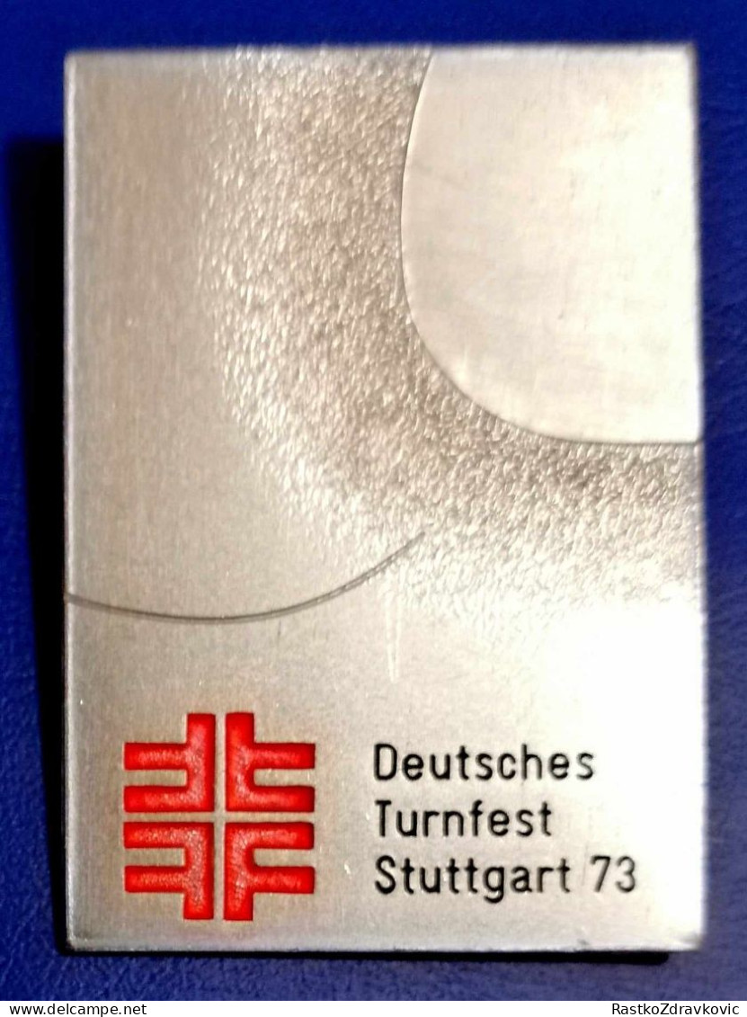 GERMANY+DEUTCHLAND+DTB+DEUTSCHES TURNFEST STUTGART+1973 +VINTAGE+BADGE - Gymnastique