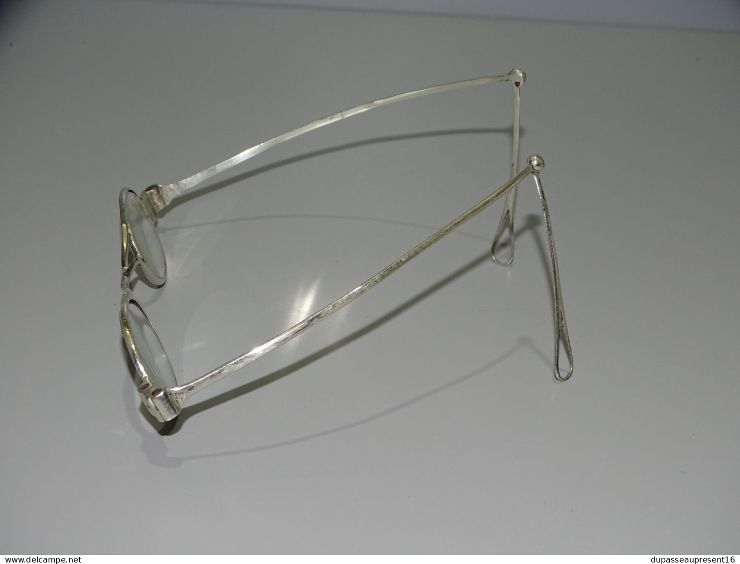 -PAIRE LUNETTES ARGENT MASSIF XIXe FACE A MAIN,LORGNONS, BESICLES, BINOCLES E - Argenteria