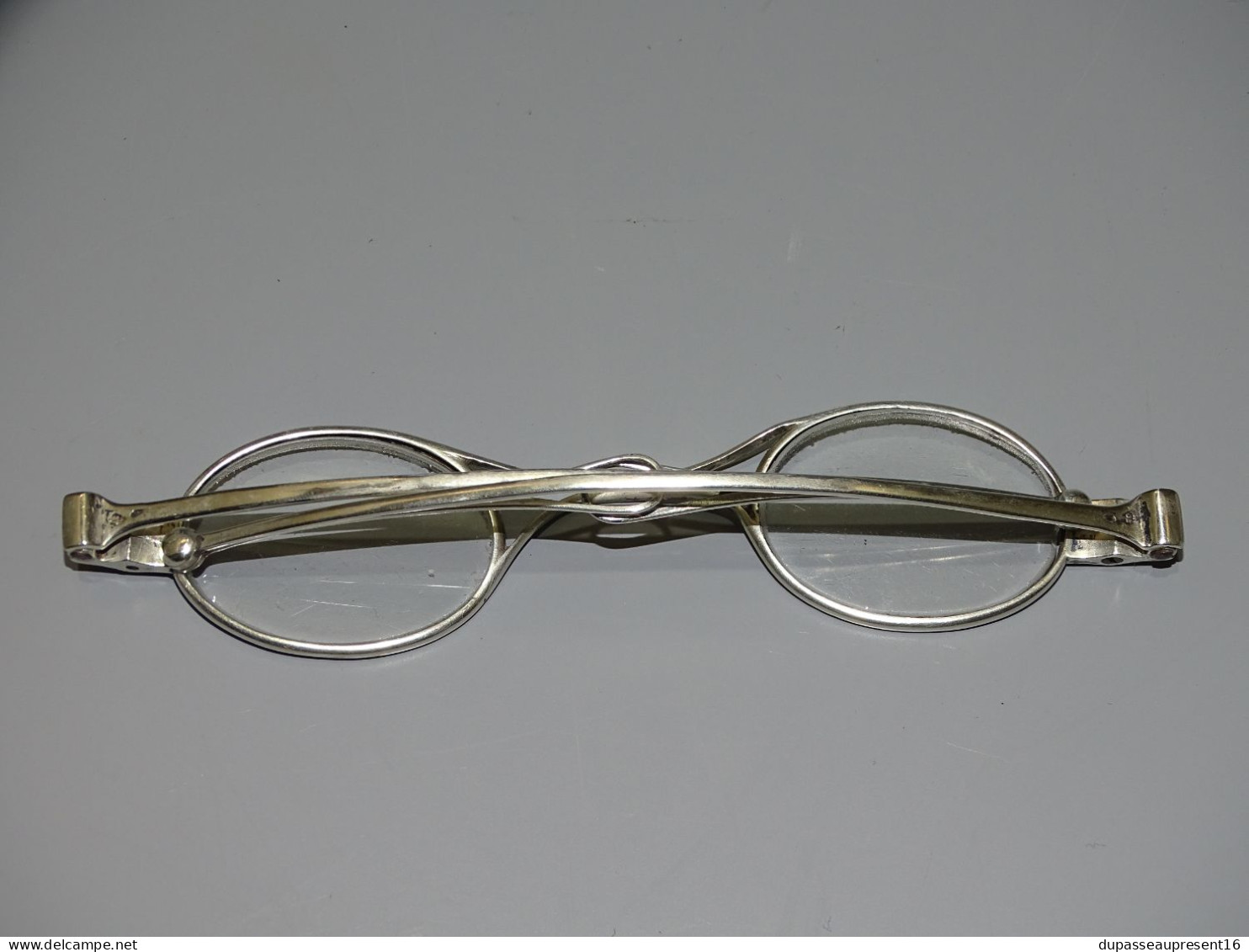 -PAIRE LUNETTES ARGENT MASSIF XIXe FACE A MAIN,LORGNONS, BESICLES, BINOCLES E - Silberzeug