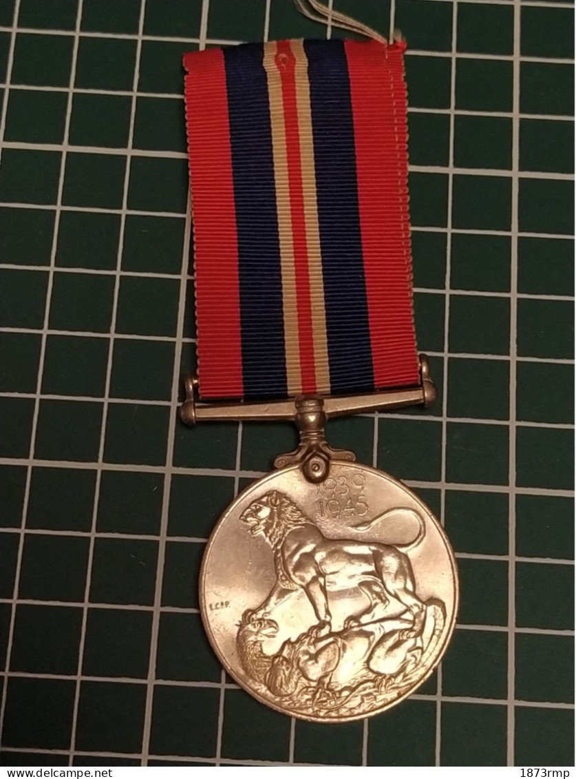 MEDAILLE DE LA GUERRE BRITANNIQUE 1939.1945, GRANDE BRETAGNE, ANGLETERRE WW2 - Grande-Bretagne