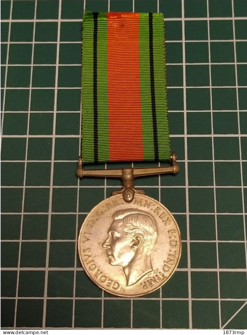 MEDAILLE THE DEFENCE MEDAL 1939.1945 GEORGE VI, DEFENSE MEDAILLE GRANDE BRETAGNE, ANGLETERRE - Groot-Brittannië