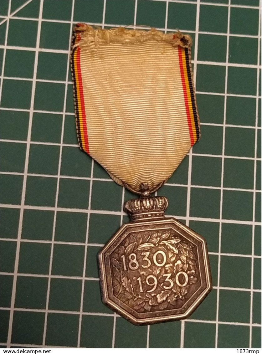 MEDAILLE COMMEMORATIVE DU CENTENAIRE DE L'INDEPENDANCE, 1830.1930 BELGIQUE - Belgien