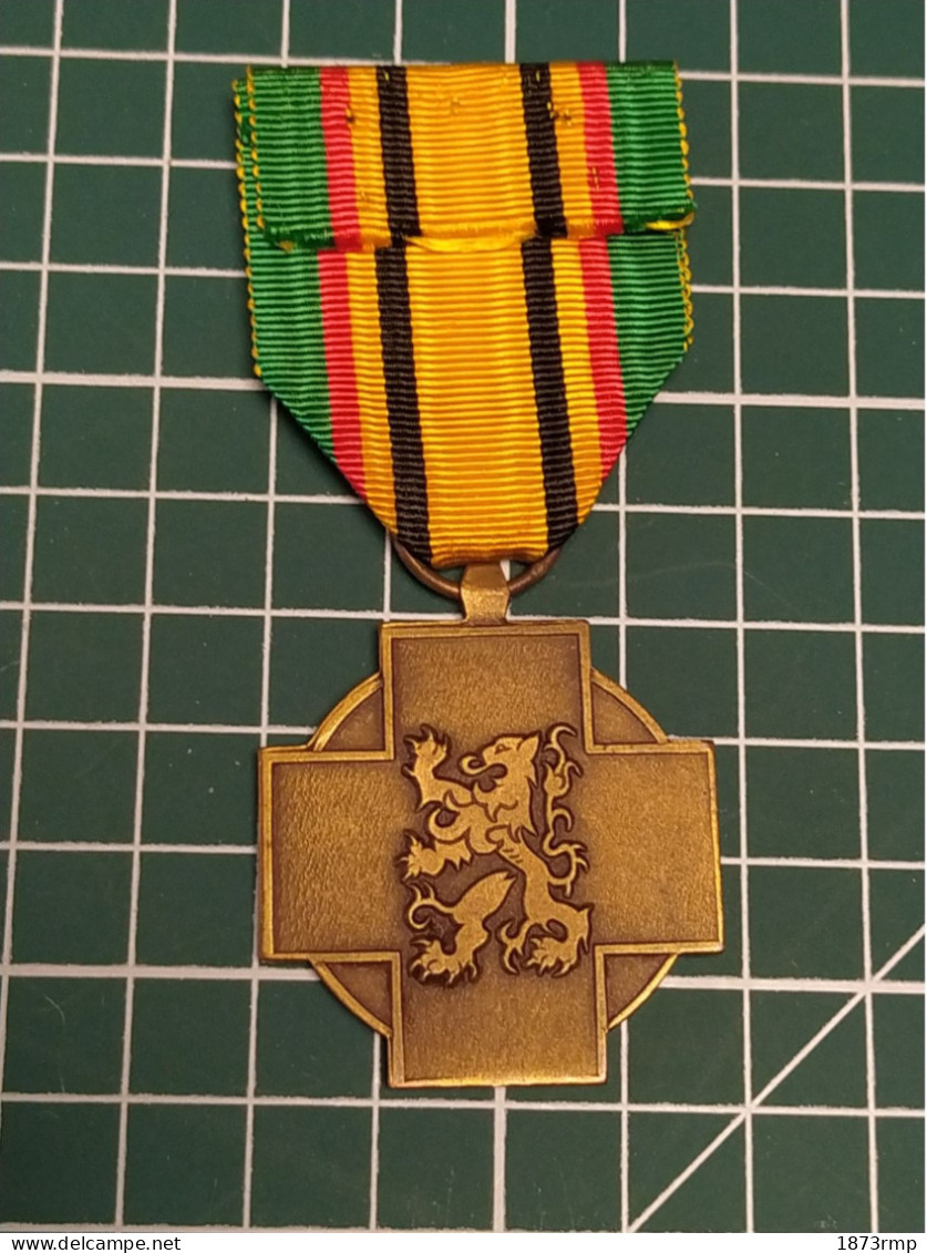 MEDAILLE DU COMBATTANT MILITAIRE DE LA GUERRE, 1940 1945 ENROLES TROUPES ANGLAISES, BELGIQUE WW2 - Belgique