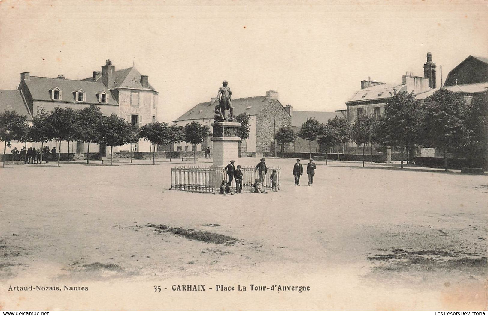 FRANCE - Carhaix - Place La Tour D'Auvergne - Carte Postale Ancienne - Carhaix-Plouguer