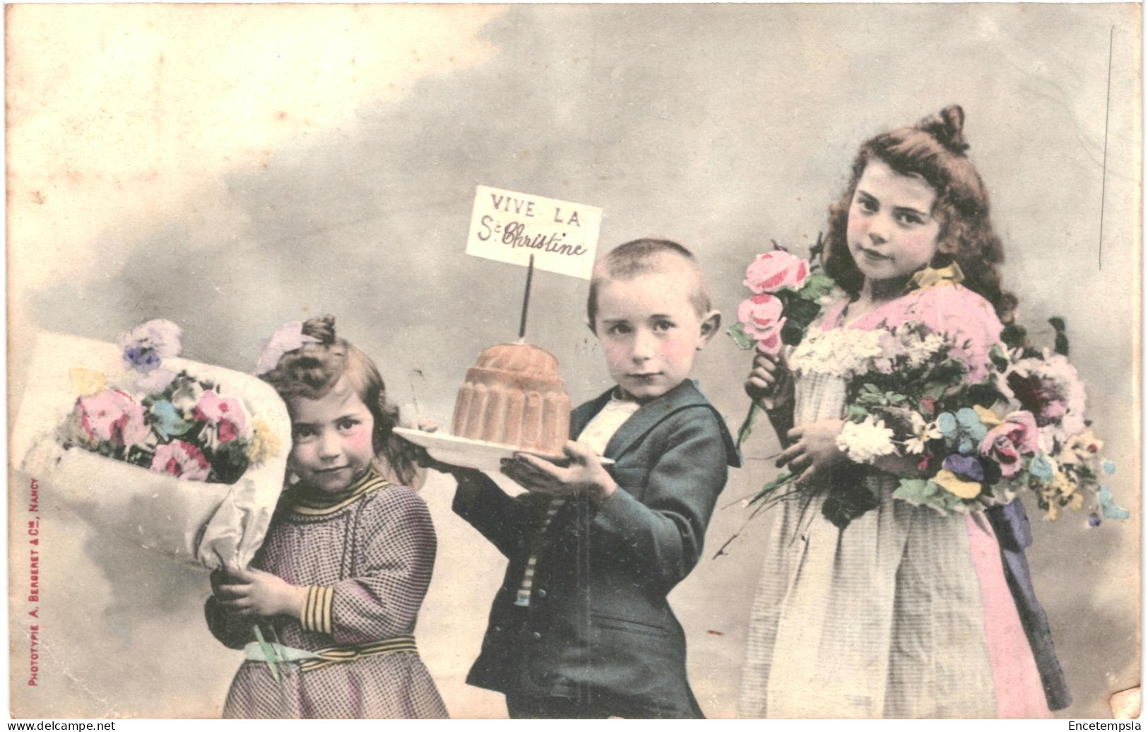 CPA Carte Postale France Vive Sainte Catherine  Trois Enfants Apportent Des Fleurs Et Un Gateau 1904  VM74103 - Sainte-Catherine