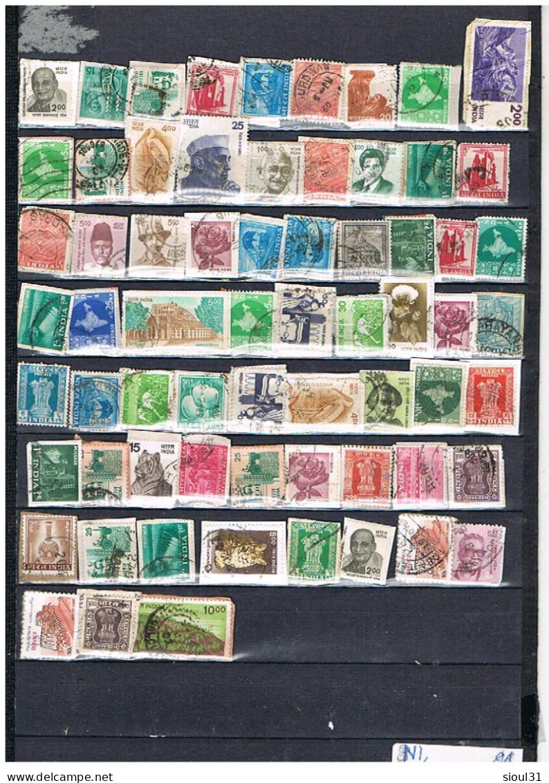 LOT DE 146 TIMBRES D INDE SUR FRAGMENT OBLITERES - Lots & Serien