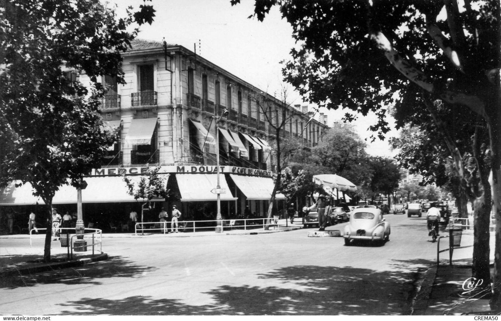 ALGERIE - SIDI BEL ABBES - Le Carrefour Des Quatre Horloges - Sidi-bel-Abbes