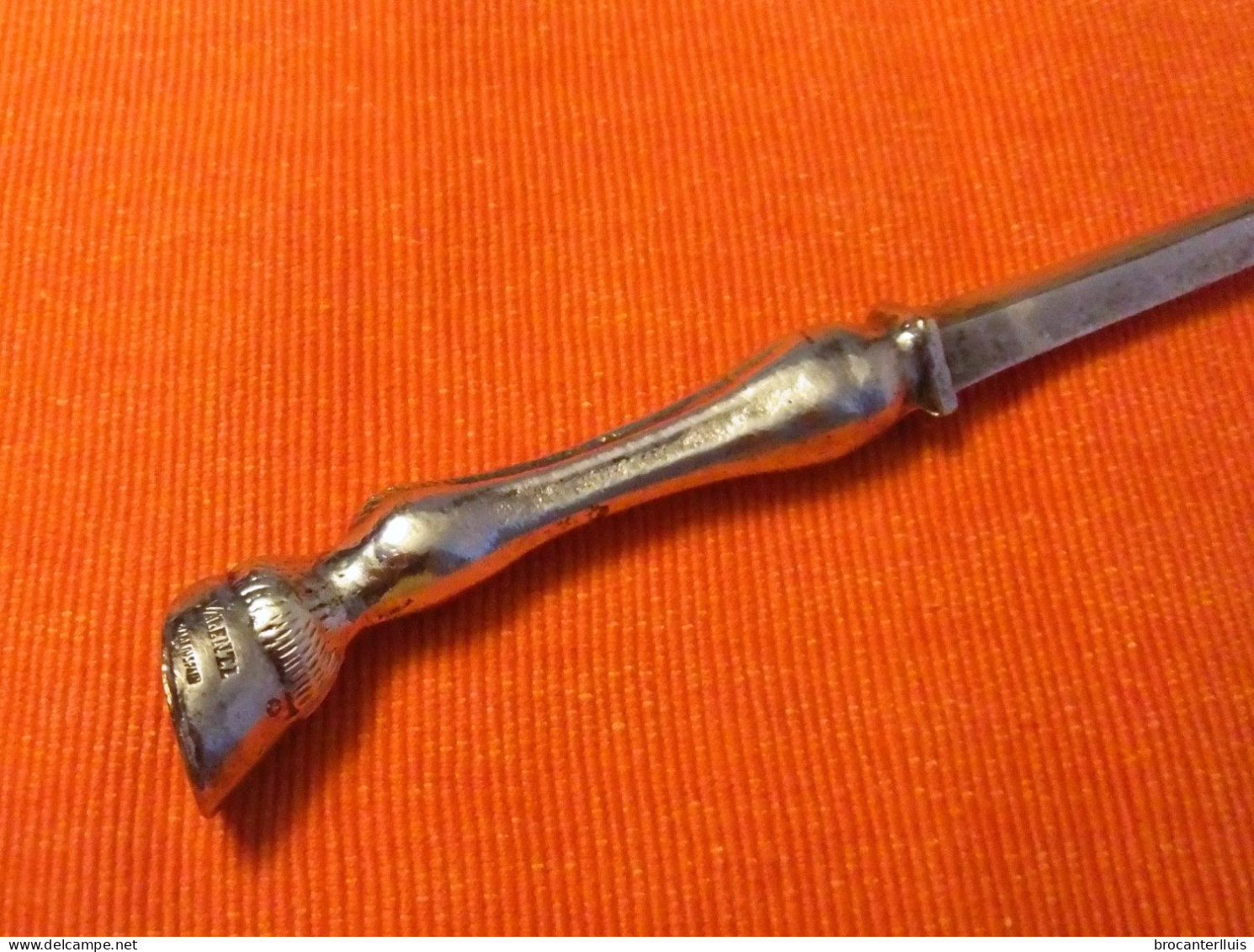 ANTIGUO ABRECARTAS MARCA VALENTI - Letter-opener