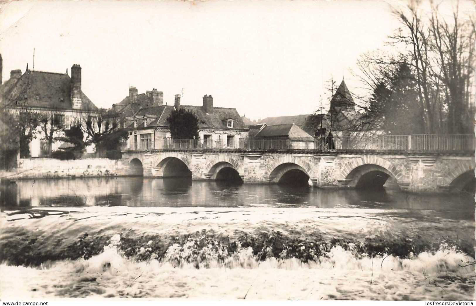 FRANCE - Azay-le-Rideau - Le Pont Sur L'Indre - Carte Postale Ancienne - Azay-le-Rideau