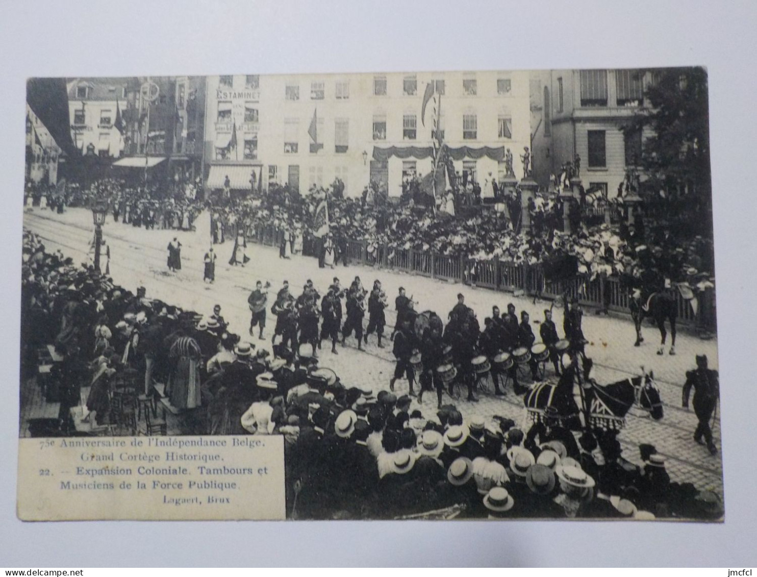 BRUXELLES  75e Anniversaire De L'Indépendance Belge Grand Cortège Historique  Tambours Et Musiciens De La Force Publique - Feesten En Evenementen