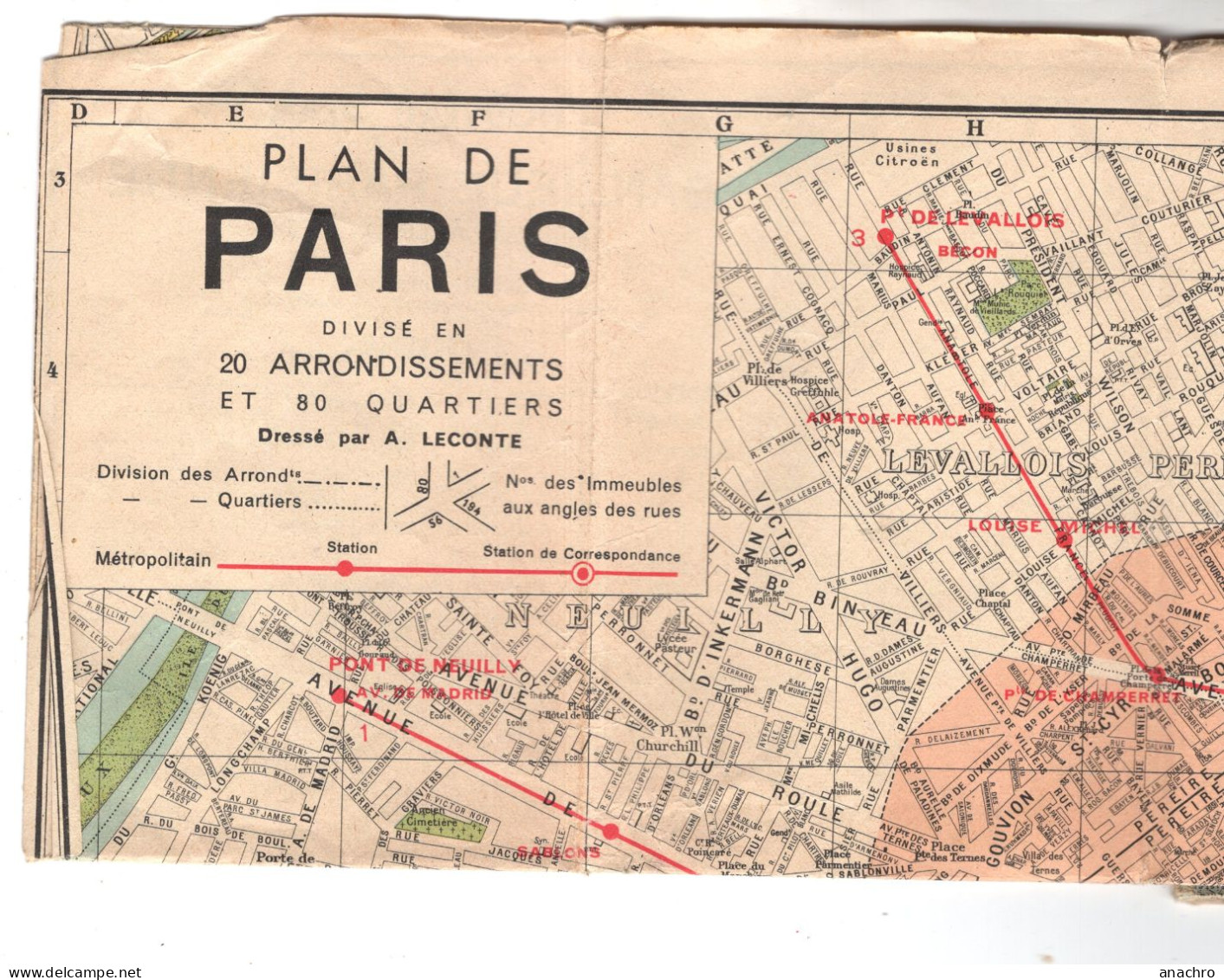 PARIS Plan par Arrondissements Rues et Stations de METRO