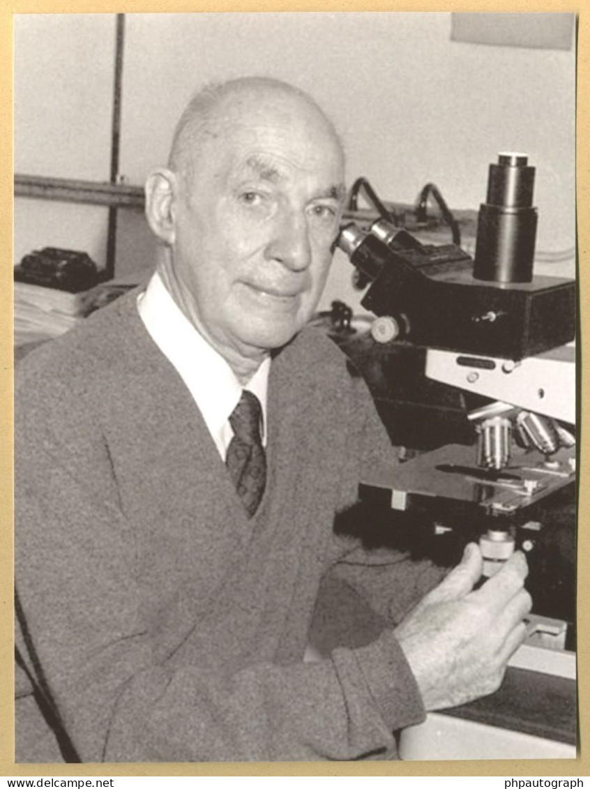 Jean Brachet (1909-1988) - Belgian Biochemist - RNA - Signed Card + Photo - 1987 - Inventeurs & Scientifiques