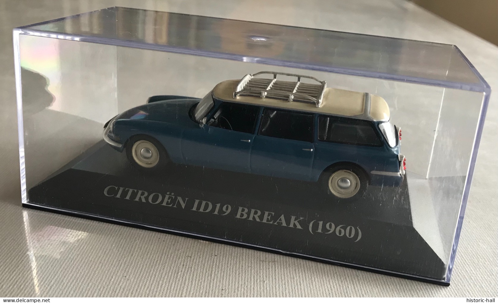 IXO - CITROEN ID 19 Break  (1960) - Ixo