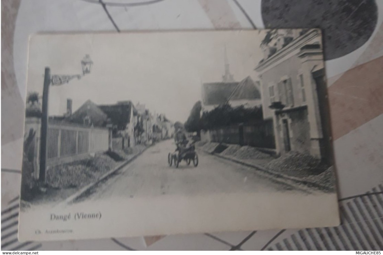 Carte   Postale   DE DANGE St ROMAIN - Dange Saint Romain