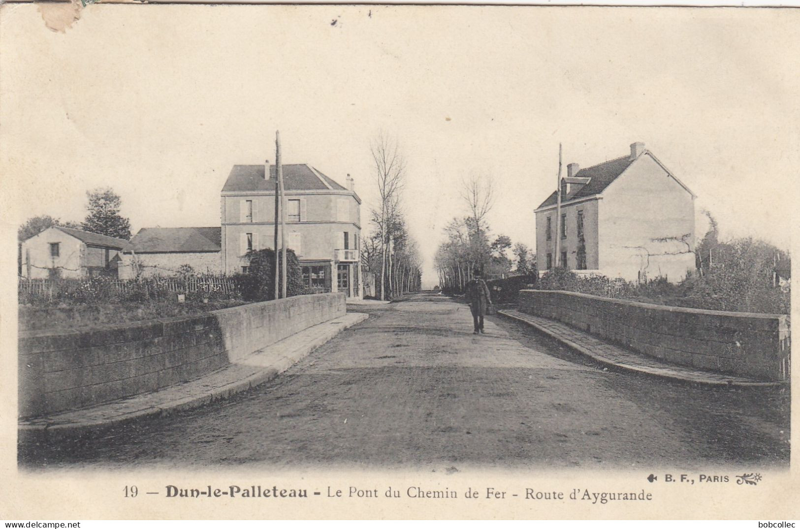 DUN-le-PALLETEAU (Creuse): Le Pont Du Chemin De Fer - Route D'Aygurande - Dun Le Palestel