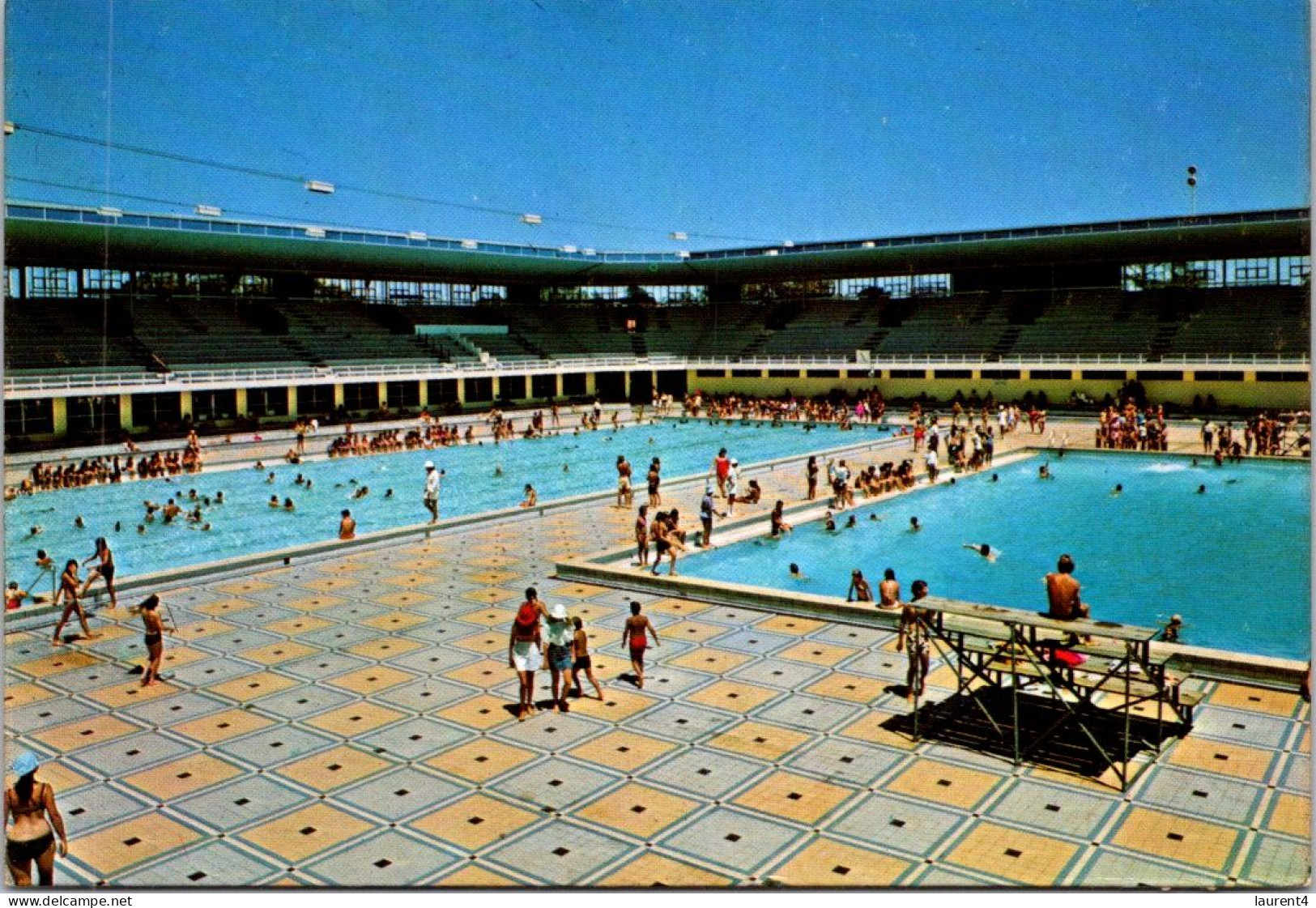21-11-2023 (3 V 5) Australia - WA - Perth Swimming Pool - Swimming