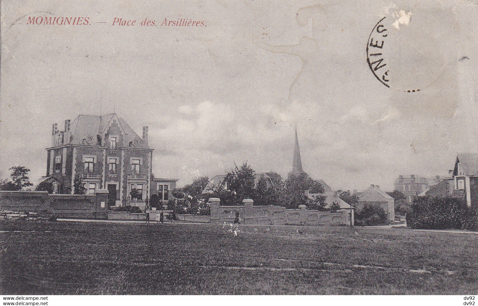 BELGIQUE MOMIGNIES PLACE DES ARSILLIERES - Momignies