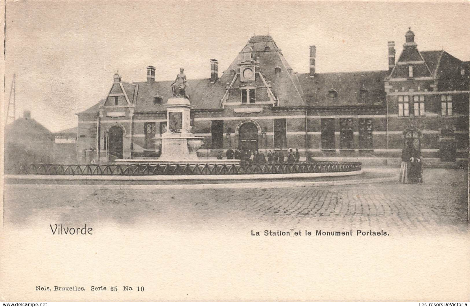 BELGIQUE - Vilvorde - La Station Et Le Monument Portaels  - Carte Postale Ancienne - Vilvoorde