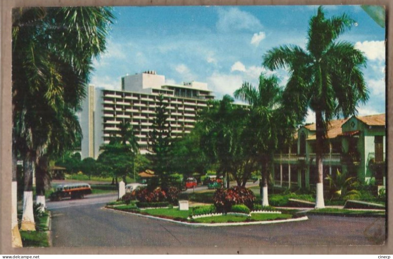 CPSM PANAMA - PANAMA CITY - Federico Boyd Avenue + Hotel El Panama Hilton 1962 TB TIMBRE Verso - Panama