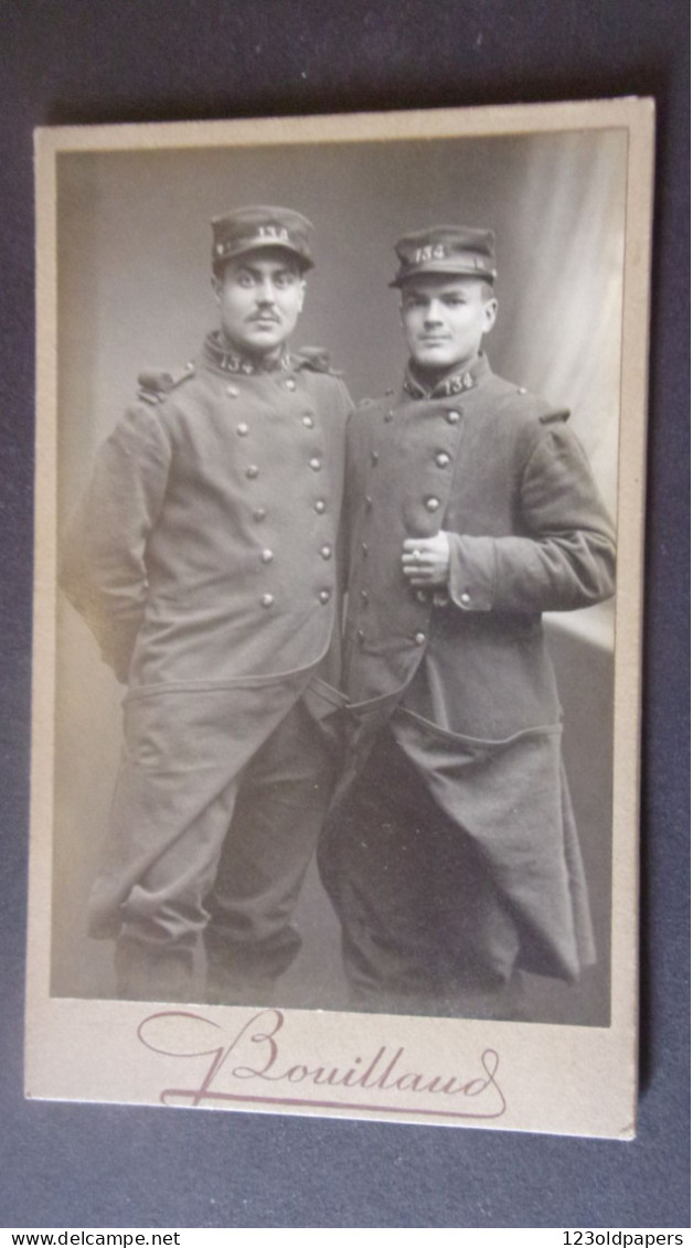 PHOTO XIX EME CDV MILITAIRE EN TENUE  134  EME REGIMENT   2 SOLDATS BOUILLAUD MACON - Guerra, Militares