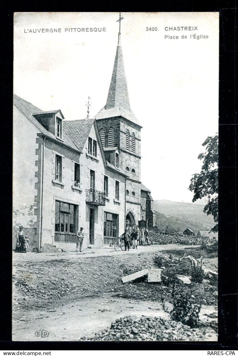 63 - CHASTREIX - Place De L'église - Thiers